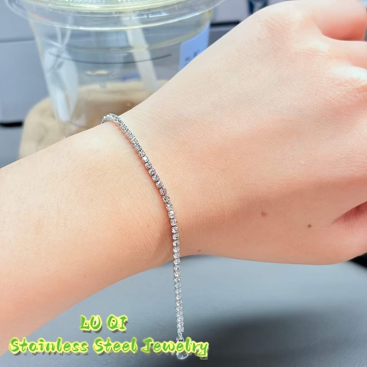 Women's Delicate Stainless Steel Circular Design Bracelet